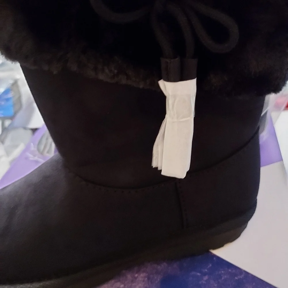 Arizona Jean Co Anna Flat boots Size 1